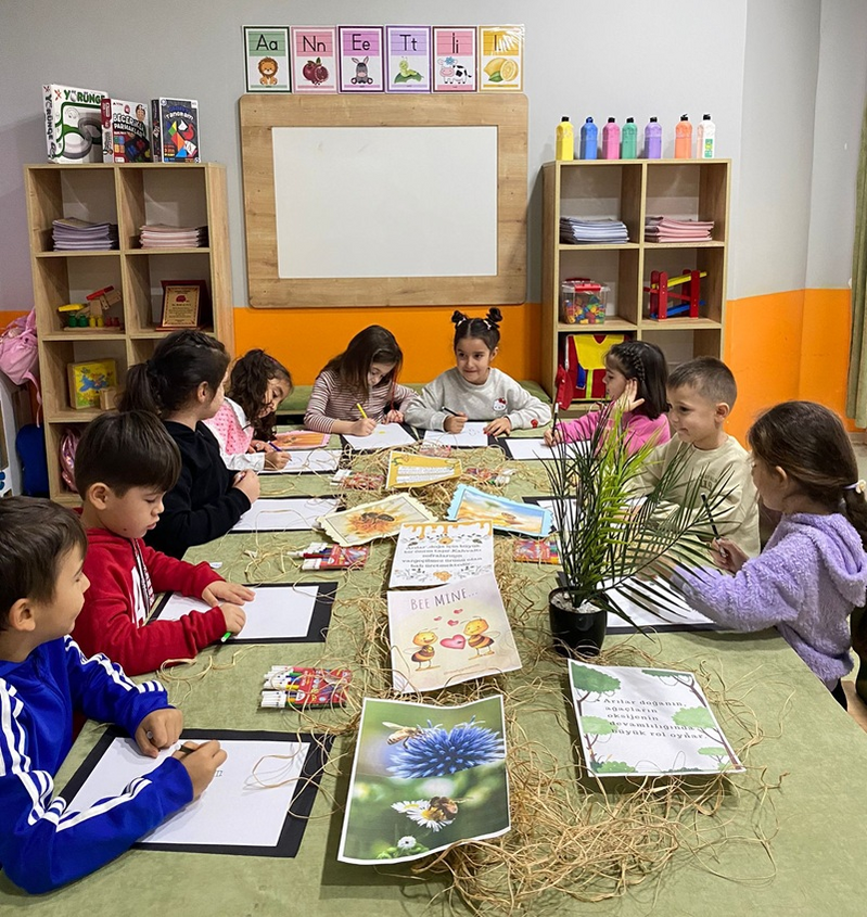 Reggio Emilia Yaklaşımı