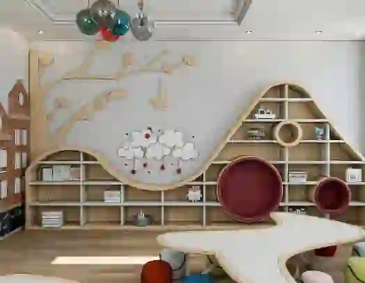Ferah, doğa temalı ve çocuk dostu sınıflarımız Bahçelievler şubemizde oyun temelli eğitimi destekliyor.