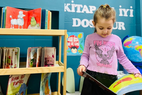 4 yaşların kendi başına yapabilme becerilerini artıran, dil gelişimini destekleyen ve arkadaşlık bağlarını güçlendiren zengin bir öğrenme ortamı sağlıyoruz.
